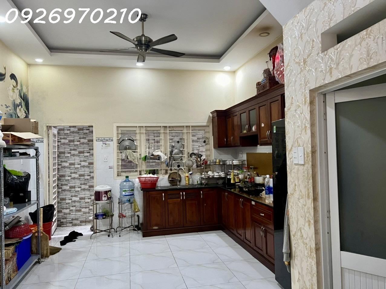 Chỉ với 4 tỷ $$$, MT hxh , Đường 8 , Gần trường Đại Học , Đầy đủ tiện ích DT 72 m2