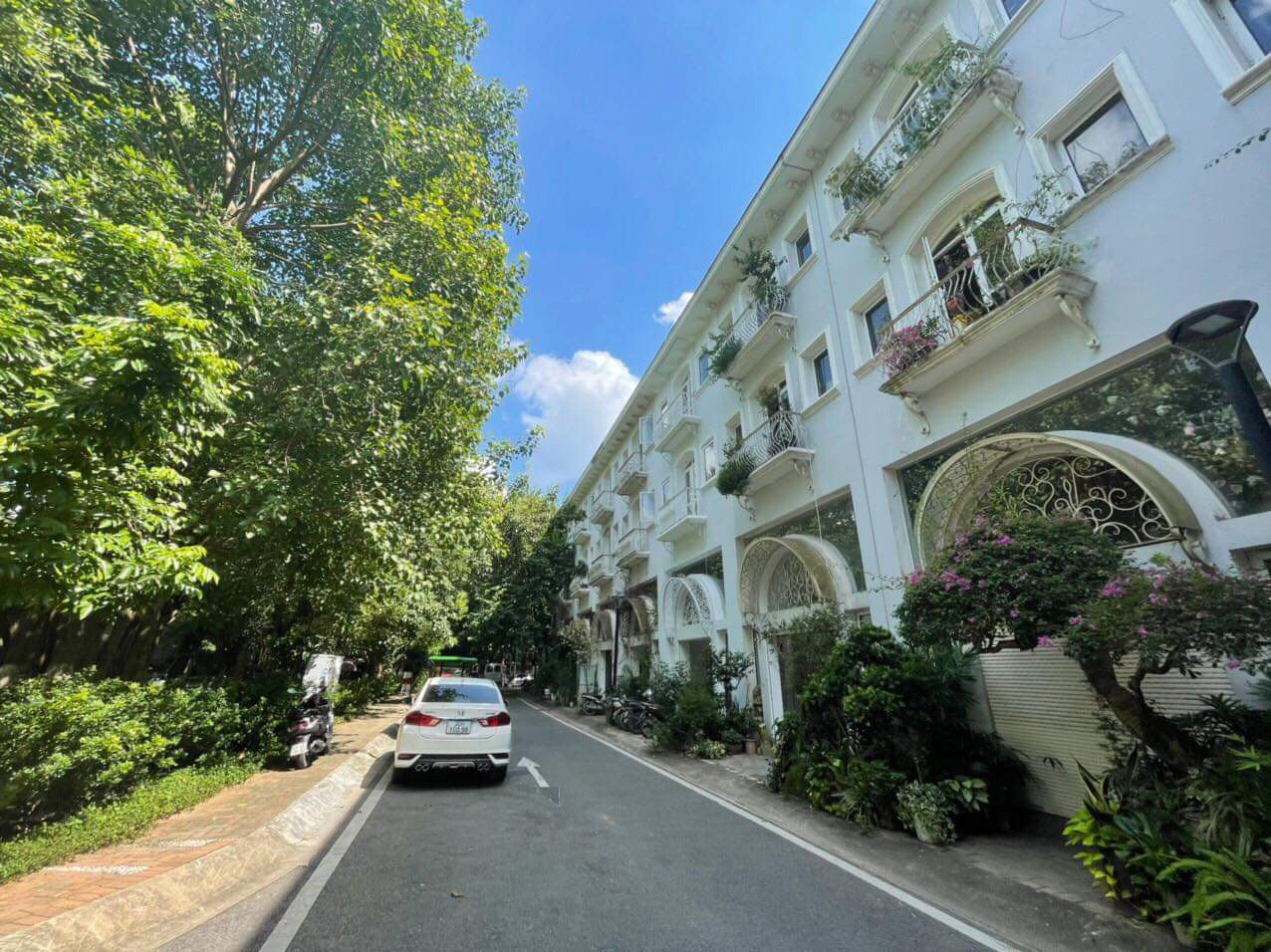 CHÍNH CHỦ CẦN CHO THUÊ NHÀ PHỐ TRÚC