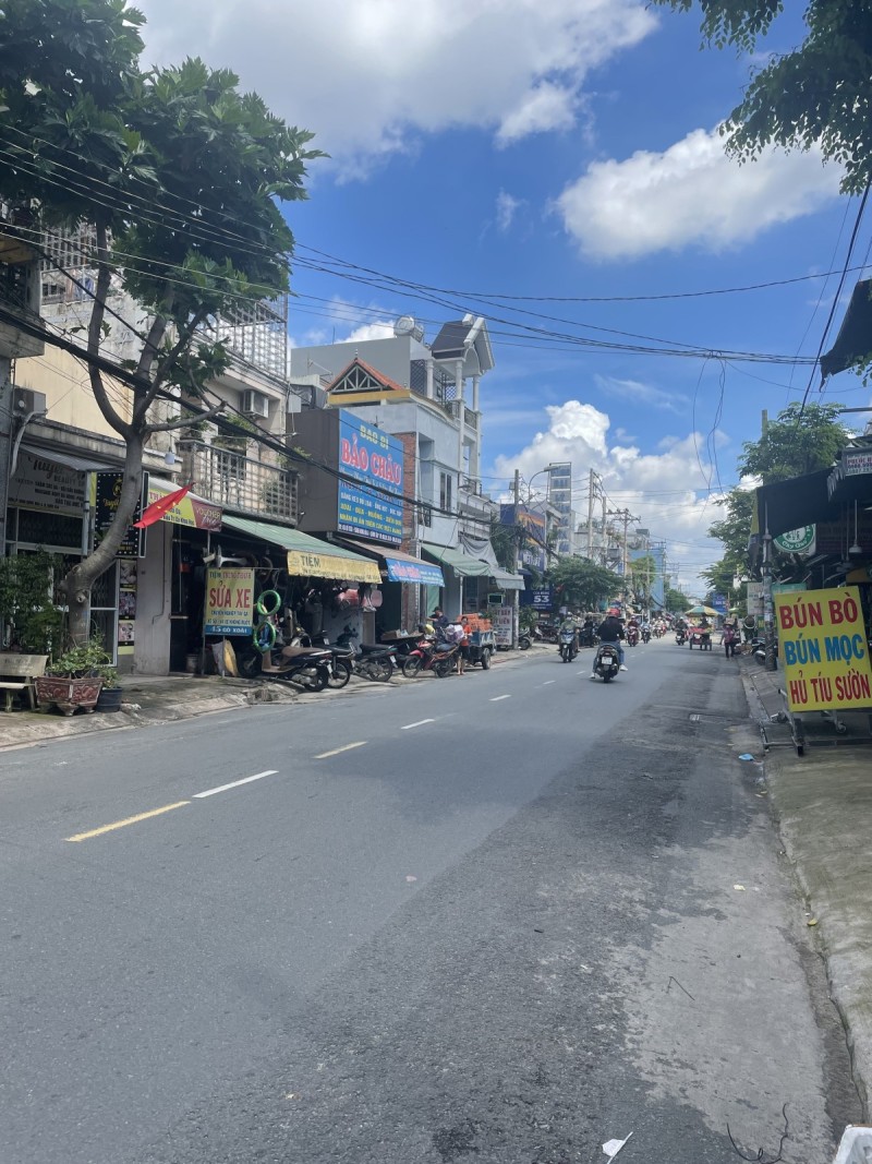 Bán Nhà Mặt Tiền Gò Xoài, Bình Tân. 60m2. 4 Tầng BTCT Giá 7,6 tỷ