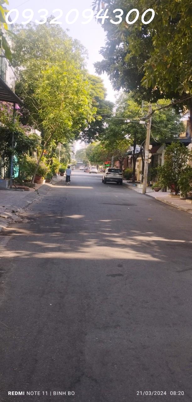 Bán Nhà C4 4,5×18 Mặt Tiền Tân Sơn ngay Sân Golf Gò Vấp hơn 11Tỷ