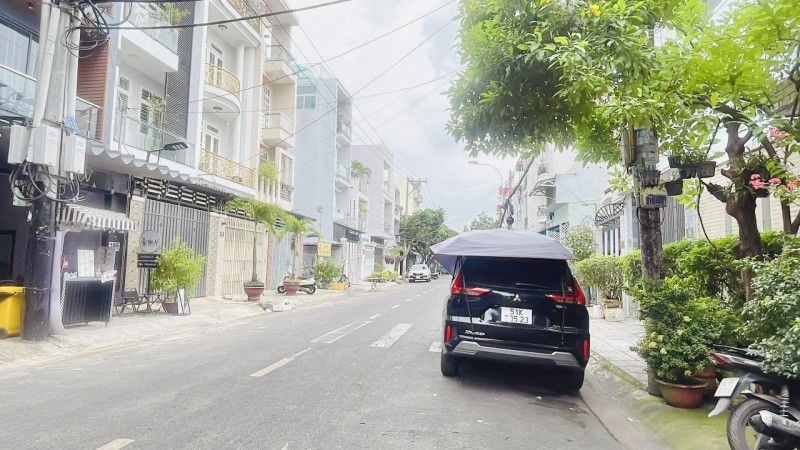 Bán nhà Mặt Tiền Lê Quốc Trinh, Tân Phú 72m2. 2 Tầng BTCT giá 6.5 tỷ