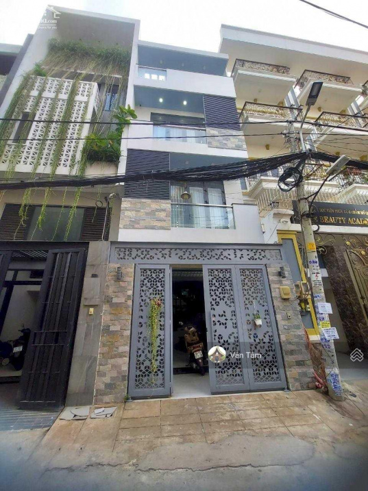 Nhà mới đón tết hẻm ô tô Trần Quốc Tuấn 67.2m2 (4.5x16m) 4 tấm 4PN 5WC sát trục Phạm Văn Đồng