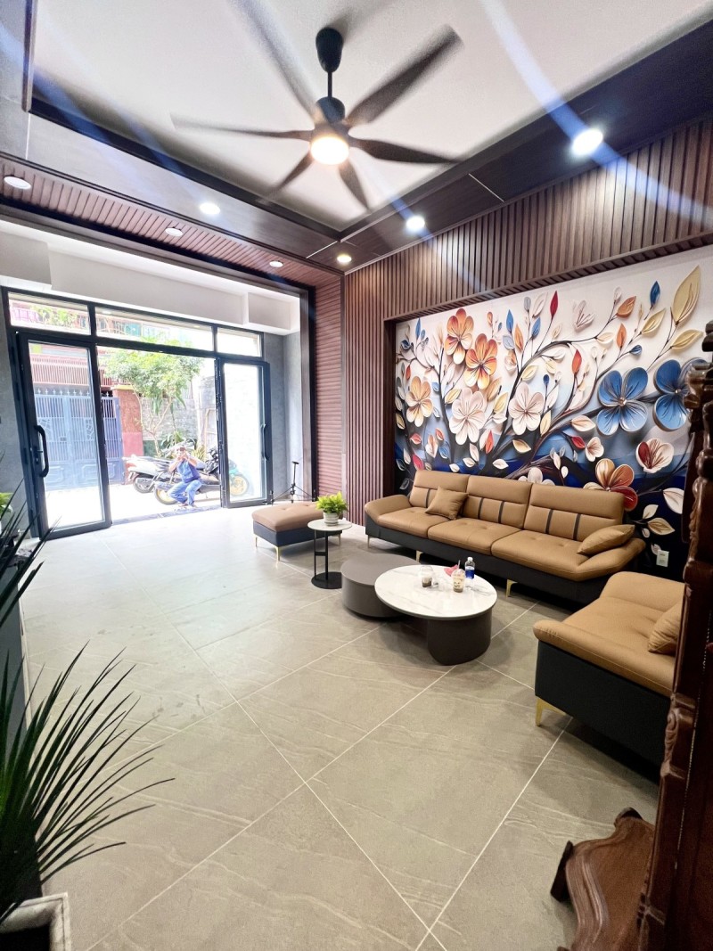 Bán Nhà Thoại Ngọc Hầu, Tân Phú 72m2. 3 Tầng BTCT giá 7,3 tỷ