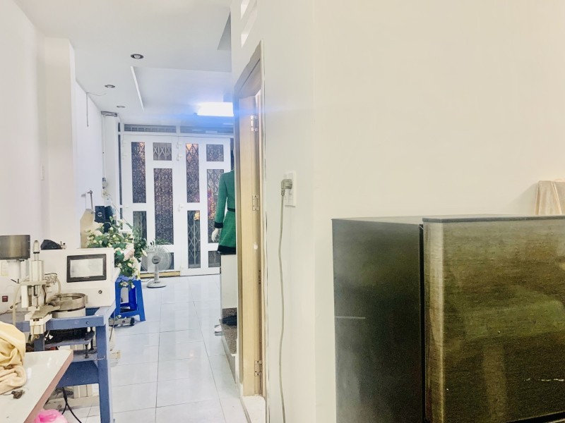 Bán nhà riêng hẻm tải 650kg thông ( 4,2 x 9 0 ) 2pn 2wc Âu Dương Lân phường 1 quận 8 chỉ 4,65 tỷ