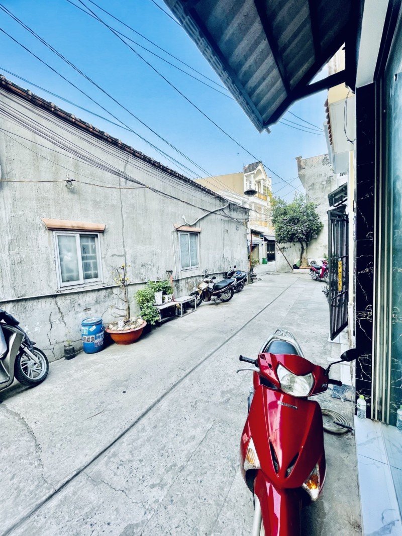 Nhà Tân Thới Hiệp 21 Quận 12 3 Tầng Chỉ 3 Tỷ 7..