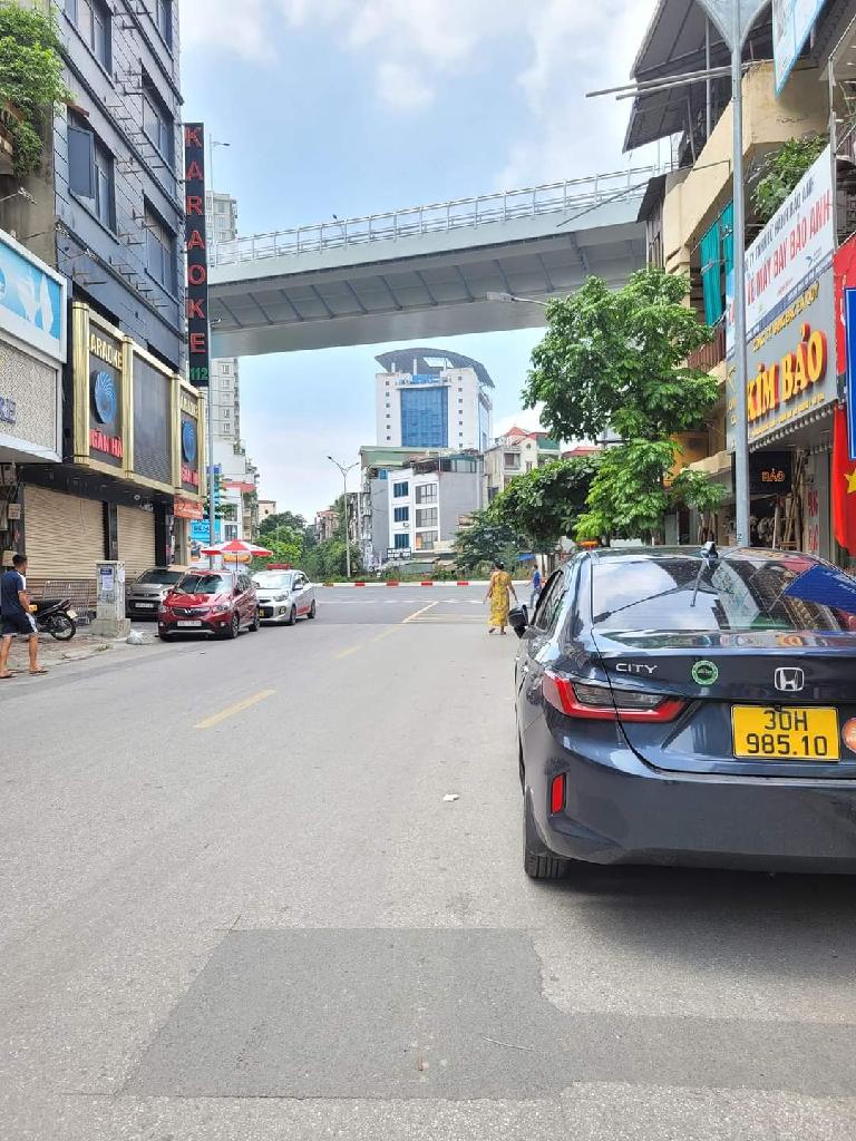 BÁN GẤP MP PHỐ VỌNG, HBT, VỊ TRÍ SIÊU ĐẸP, Ô TÔ ĐỖ, KD NHỘN NHỊP NGÀY ĐÊM, GIÁ NGƯỜI NHÀ 129,7M/MT 5,2M/ 34,5TỶ.