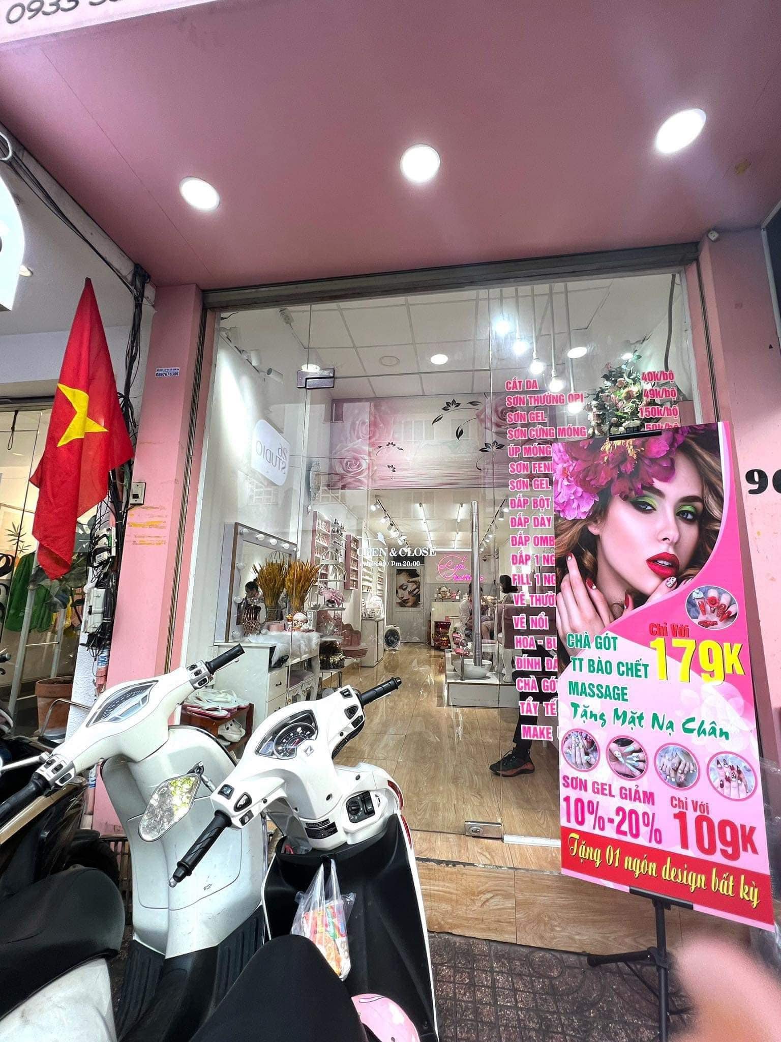 SANG NHƯỢNG MẶT BẰNG TIỆM NAIL QUẬN 3,TP HỒ CHÍ MINH