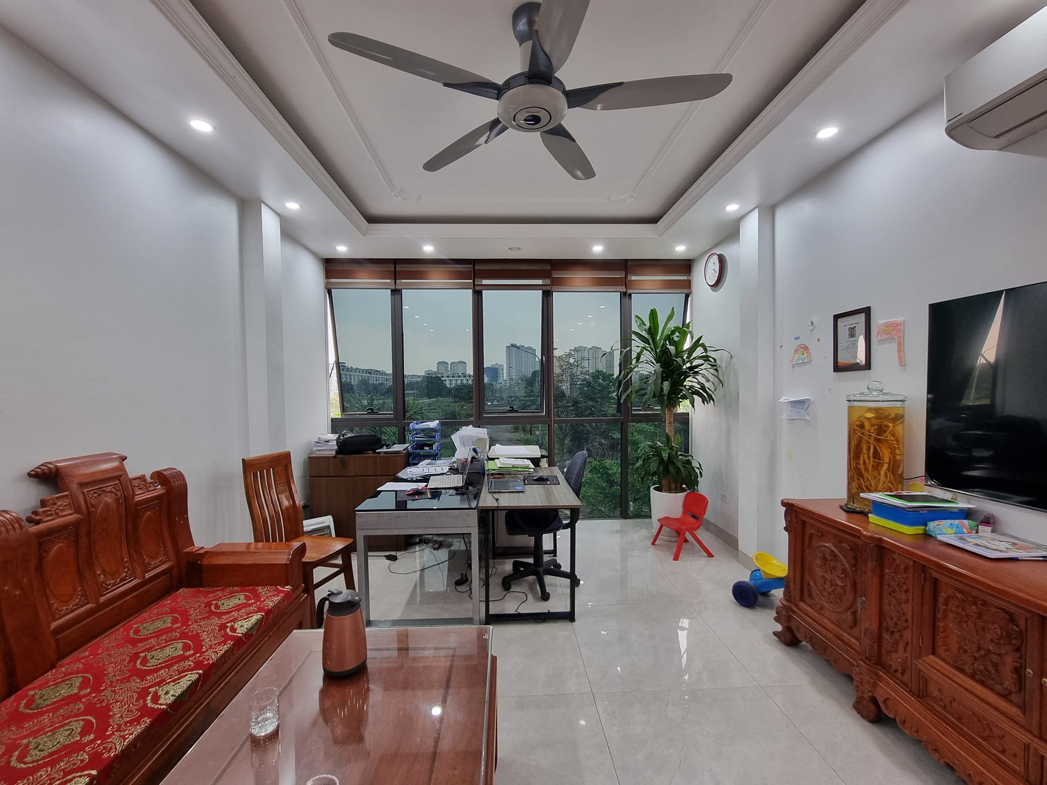 Bán nhà ngõ 9 Trần Quốc Hoàn, Cầu Giấy, 55m2, ô tô, phân lô, kinh doanh, 13.85 tỷ