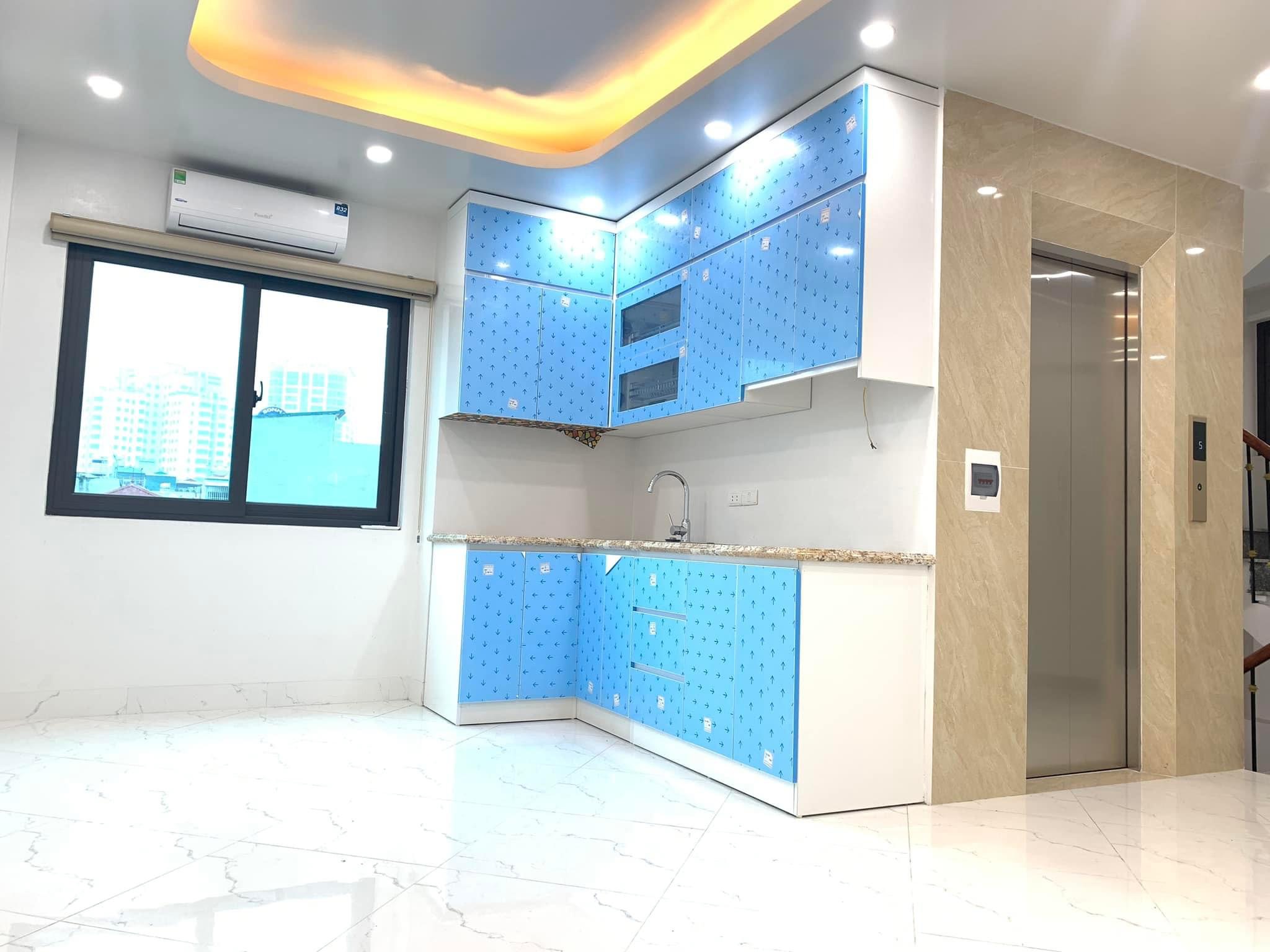 Bán nhà Thuỵ Khuê Thang máy- 6 tầng- Dt 35m2- cuối ngõ nhưng cực thoáng- giá chỉ 5,5tỷ.