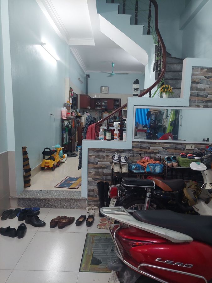 Bán Nhà Định Công Thượng - Hoàng Mai, D.Tích 52m2, 4Tầng, gIÁ: 4.95tỷ