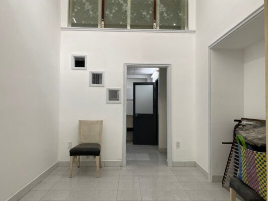 Nhà phố Quận Bình Thạnh Đường Đinh Tiên Hoàng - 1 Trệt 2 Lầu Sân Thượng SHR chính chủ ( Mã nhà: BT410)