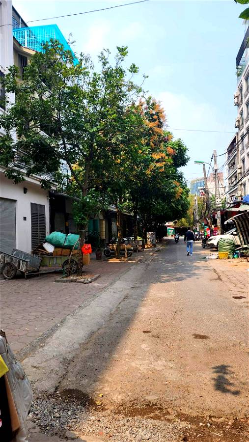 Bán Nhà Phố Dịch Vọng Quận Cầu Giấy. 84m Xây 7 Tầng Mặt Tiền 6m Nhỉnh 23 Tỷ. Cam Kết Ảnh Thật Mô Tả Chính Xác. Chủ