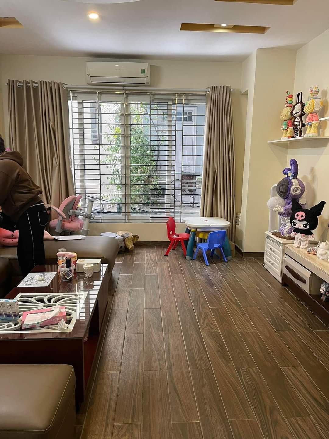 BÁN NHÀ HOÀNG HOA THÁM,QUẬN BA ĐÌNH,DT45M2×5T,MT4.1M,GIÁ 9.3TỶ,LÔ GÓC,NHÀ MỚI ĐẸP, NGÕ THÔNG KD