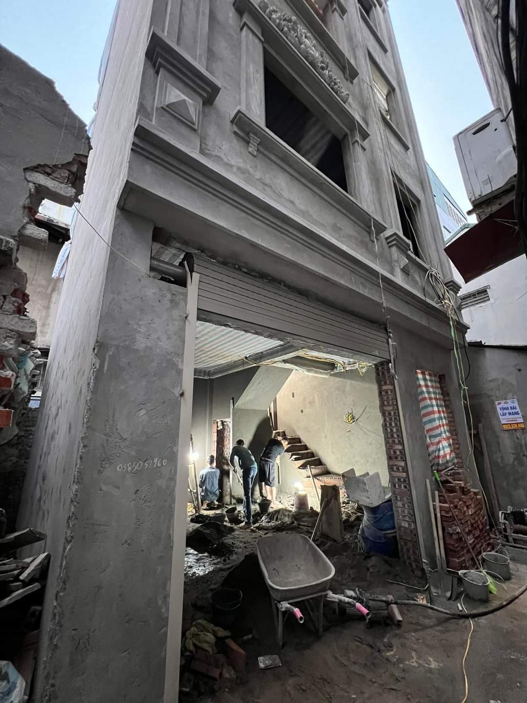 BÁN NHÀ ĐỘI CẤN,QUẬN BA ĐÌNH,DT32M2×5T,MT5M,GIÁ 5.35TỶ, 2 MẶT NGÕ, 3 MẶT THOÁNG, GẦN OTO