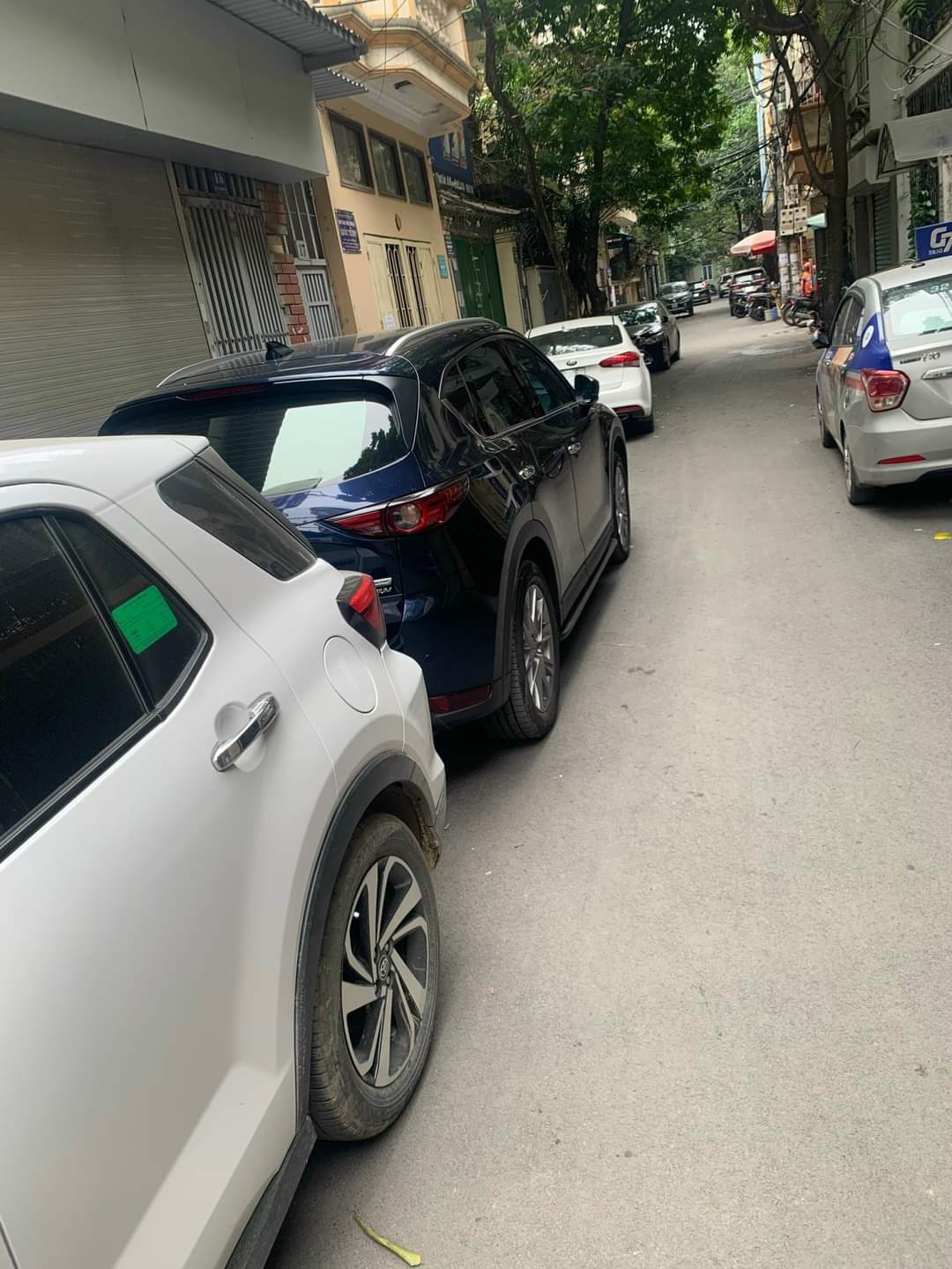 NHÀ PHÂN LÔ. LÔ GÓC. ÔTÔ TRÁNH. HOÀNG VĂN THÁI. 43M. 5TẦNG. MT 4M. 12.8 TỶ. THANH XUÂN. ĐANG CẦN BÁN GẤP.