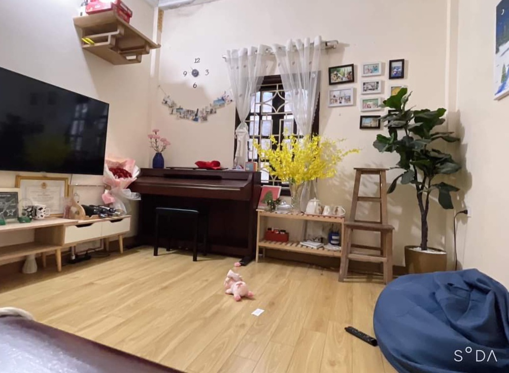 NHÀ MẶT NGÕ THỊNH QUANG. NÔNG RỘNG. 34M. 4TẦNG. 5.6 TỶ. ĐỐNG ĐA. ĐANG CẦN BÁN.