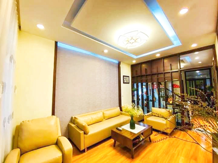 Trung Kính, Yên Hòa, Cầu Giấy, DT 58M x 5T 6 ngủ, gara oto, kinh doanh, gia đầu tư