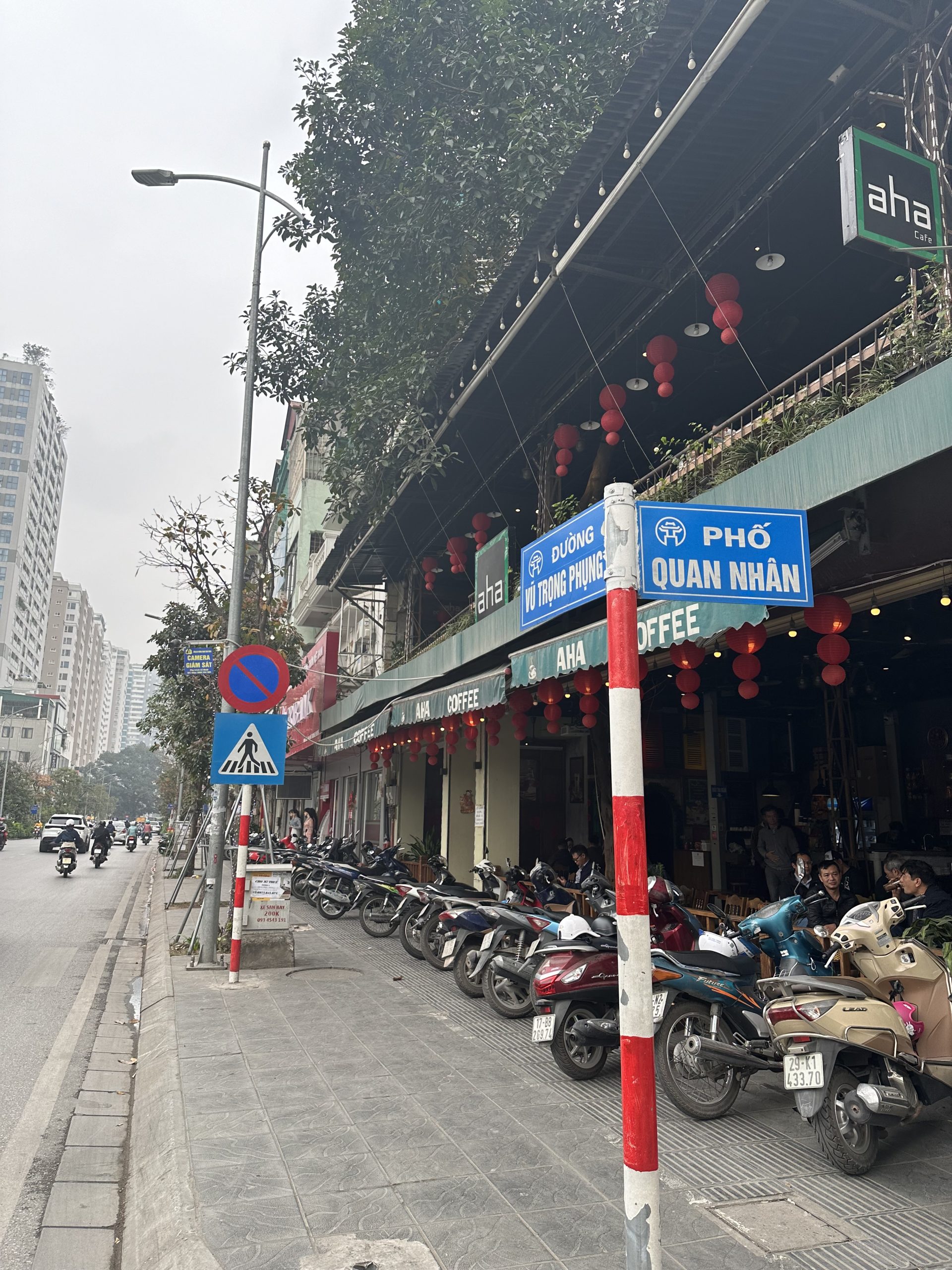 BÁN MẢNH ĐẤT CÓ NHÀ 3 TẦNG DT 80M-MT 6,6M-VỈA HÈ -ĐƯỜNG VŨ TRỌNG PHỤNG-QUẬN THANH XUÂN.GIÁ 34,8 TỶ.