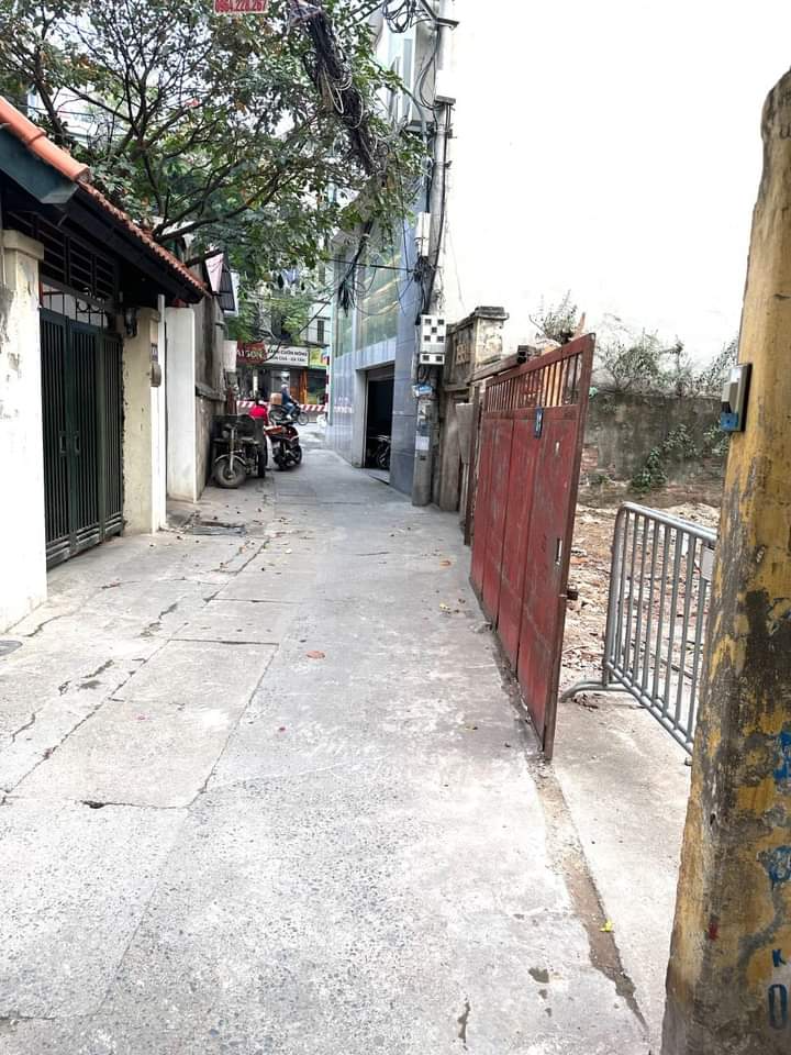 BÁN NHÀ PHỐ LẠC LONG QUÂN 104M – 4 TẦNG – 9.6 TỶ