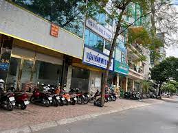 Chính chủ bán nhà mặt phố Nguyễn Khang dt 178m2 mặt tiền 12m căn góc giá 64,8 tỷ