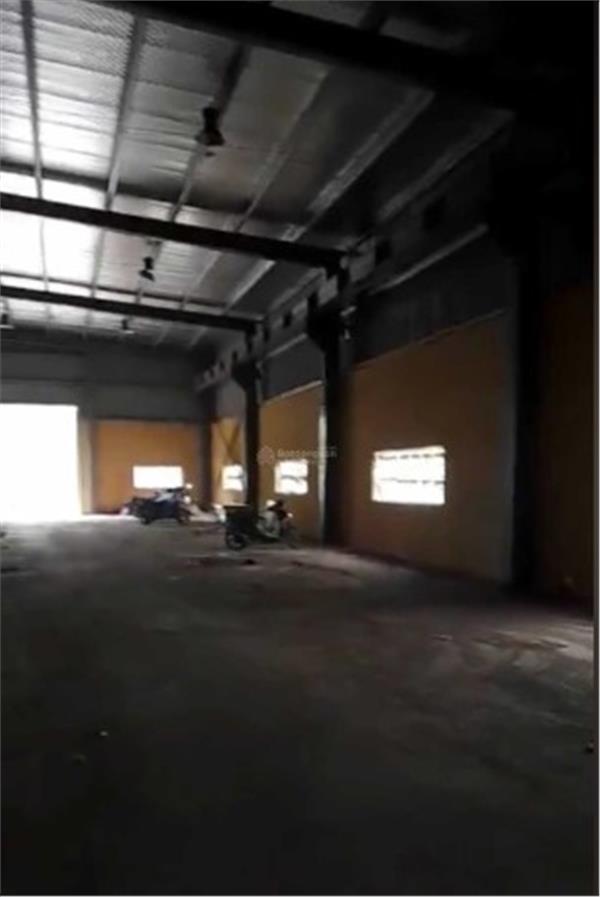 Cho thuê Thanh trì DT hơn 1000m, điện 3fa, PCCC, xuất VAT, gần BX Nước Ngầm phù hợp kho hoặc sản xuất