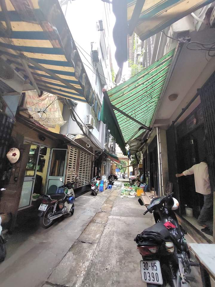 MẶT NGÕ KINH DOANH PHỐ THỤY KHUÊ 40M - 3 TẦNG – 5.2 TỶ.