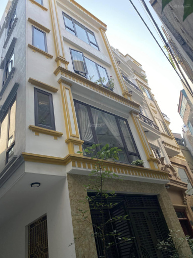 Bán nhà Phố Xã Đàn vị trí đẹp hơn 8 tỷ 53m2, 5 tầng Lô Góc 10m ô tô đỗ hiếm quận Đống Đa