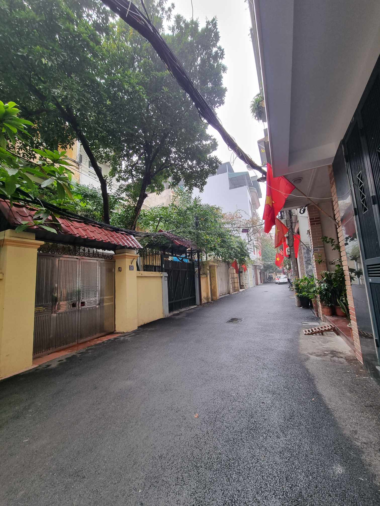 Nhà phân lô Quân Đội phố Phùng Chí Kiên 44m2, 3T, MT5.1m vị trí đẹp 2 thoáng giá hơn 9 tỷ