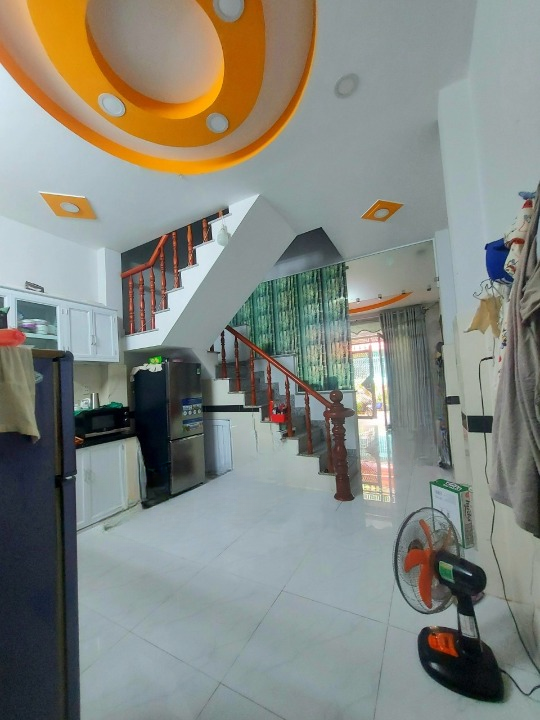 Bán nhà Thống Nhất, 5m x 8m, HXH, 2 lầu đúc, nhỉnh 3 tỷ