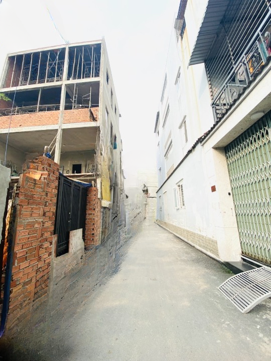 Lê Văn Thọ_ Gò Vấp. 4m x 12m, nở hậu 8m6, hẻm 4m5, 4 phòng.