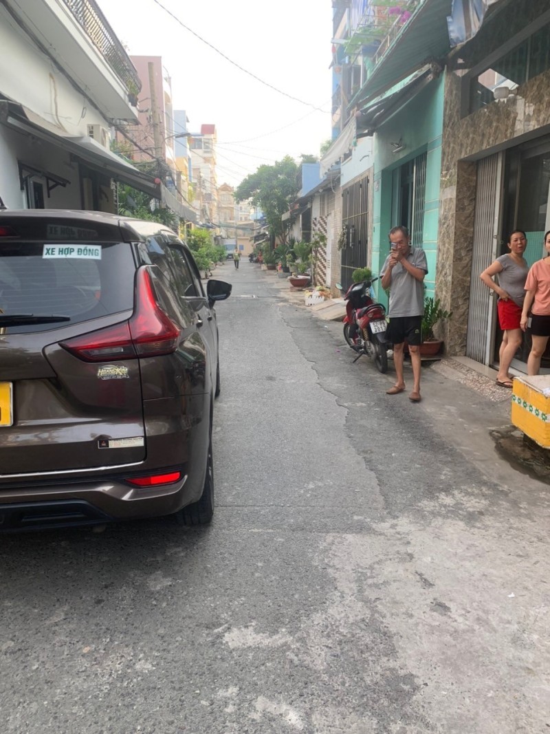 Bán Nhà Mặt Tiền đường số 5, BHHA, Bình Tân 64m2. 2 Tầng giá 3,9 tỷ