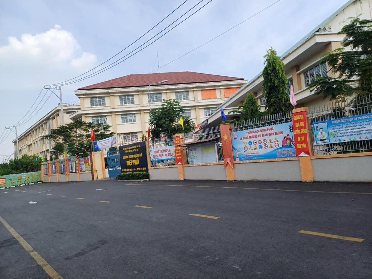 Cần Bán Đất Thủ Đức Hồ Chí Minh, HXT, DT 5x21m, Giá thu hút Chưa Tới 4,9 Tỷ, Công Chứng Ngay
