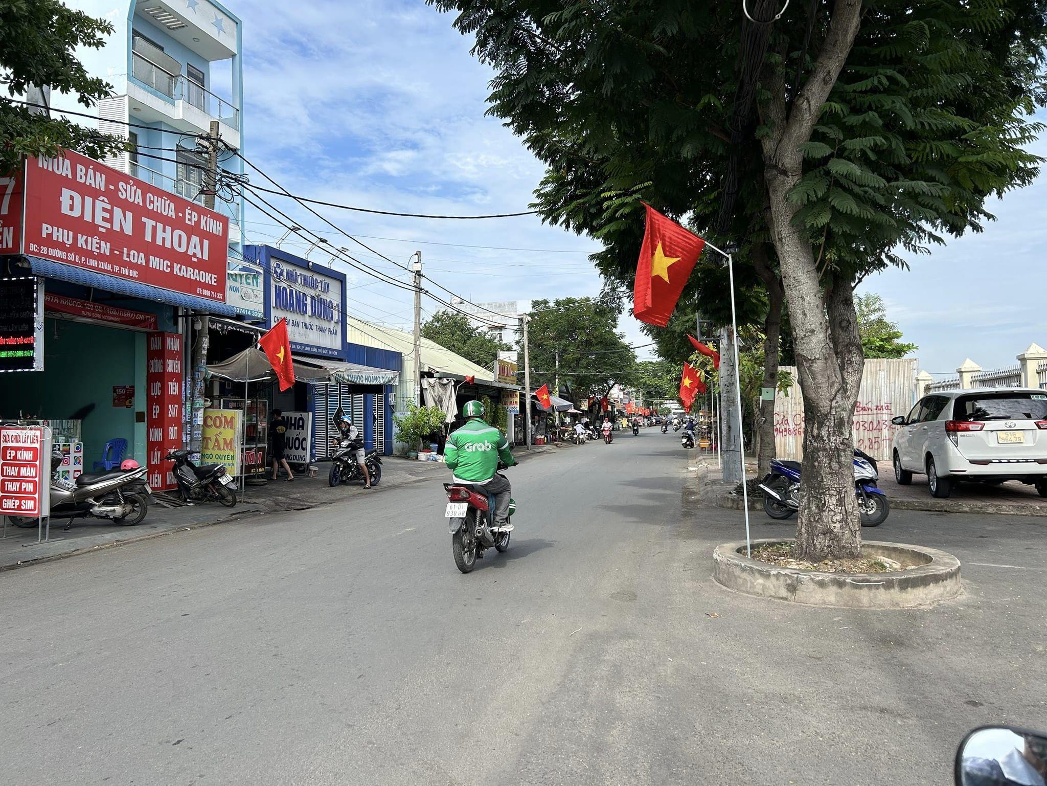 Bán Đất Hiệp Bình Chánh, Thủ Đức,HXH, DT 100M2, Ngay Giga Mall Giá Hấp Dẫn Nhỉn 5 Tỷ