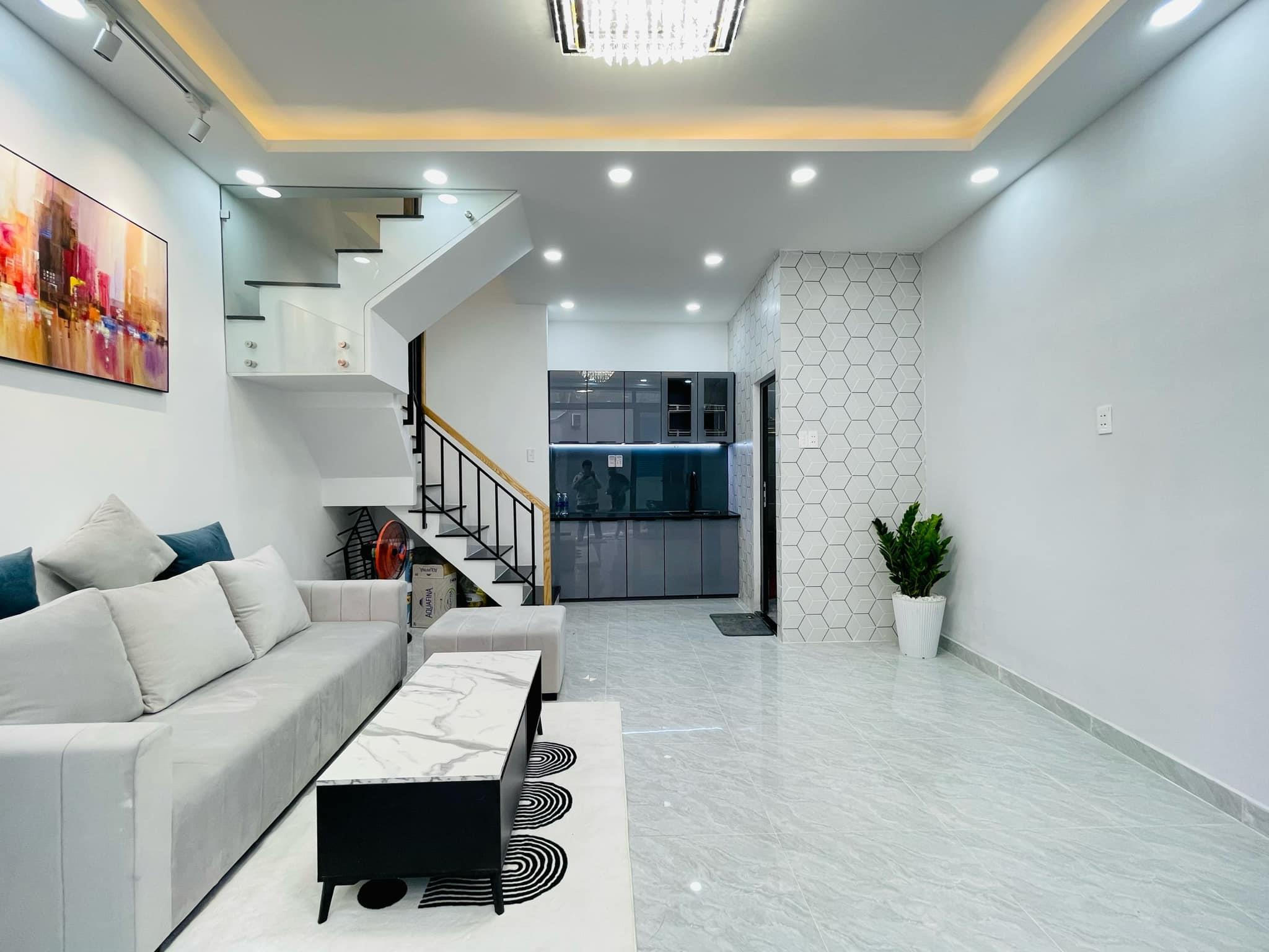 NHÀ MỚI ĐẸP-23M2-NHỈNH 3TỶ-ĐƯỜNG PHAN ĐĂNG LƯU-DỌN VÀO Ở NGAY.