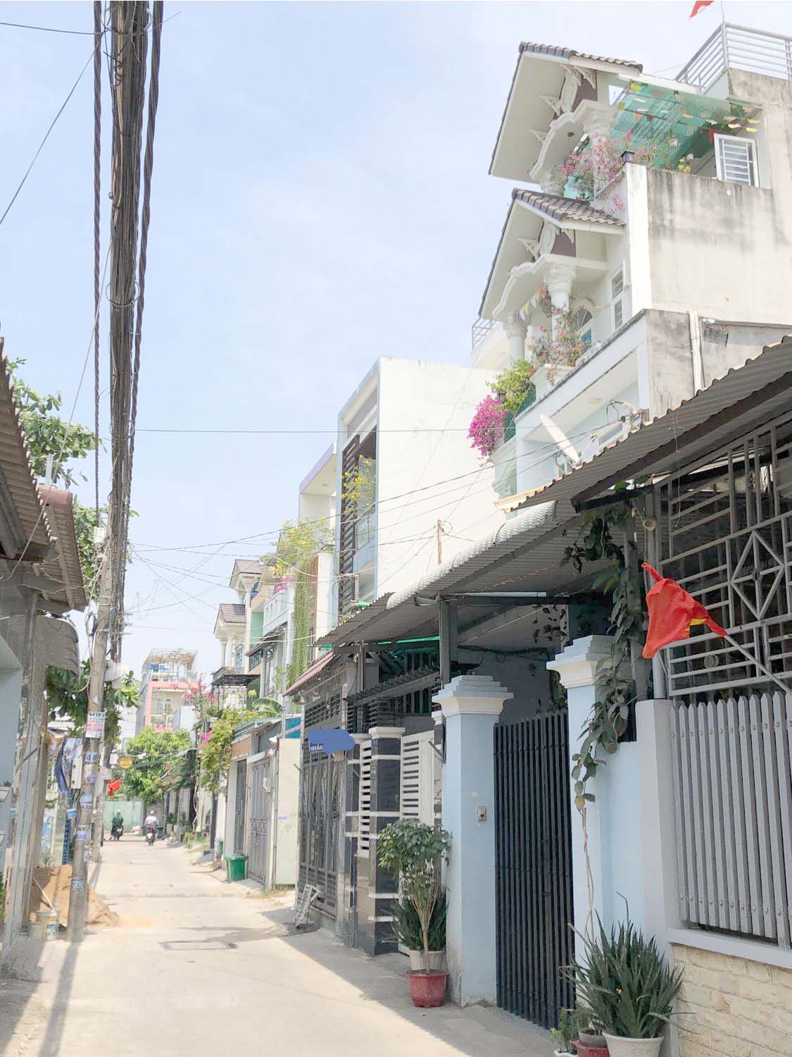 Bán nhà HẺM XE HƠI 70m2_4x18m gần Phạm Văn Đồng_Hiệp Bình Chánh_Giá 3,8 tỷ