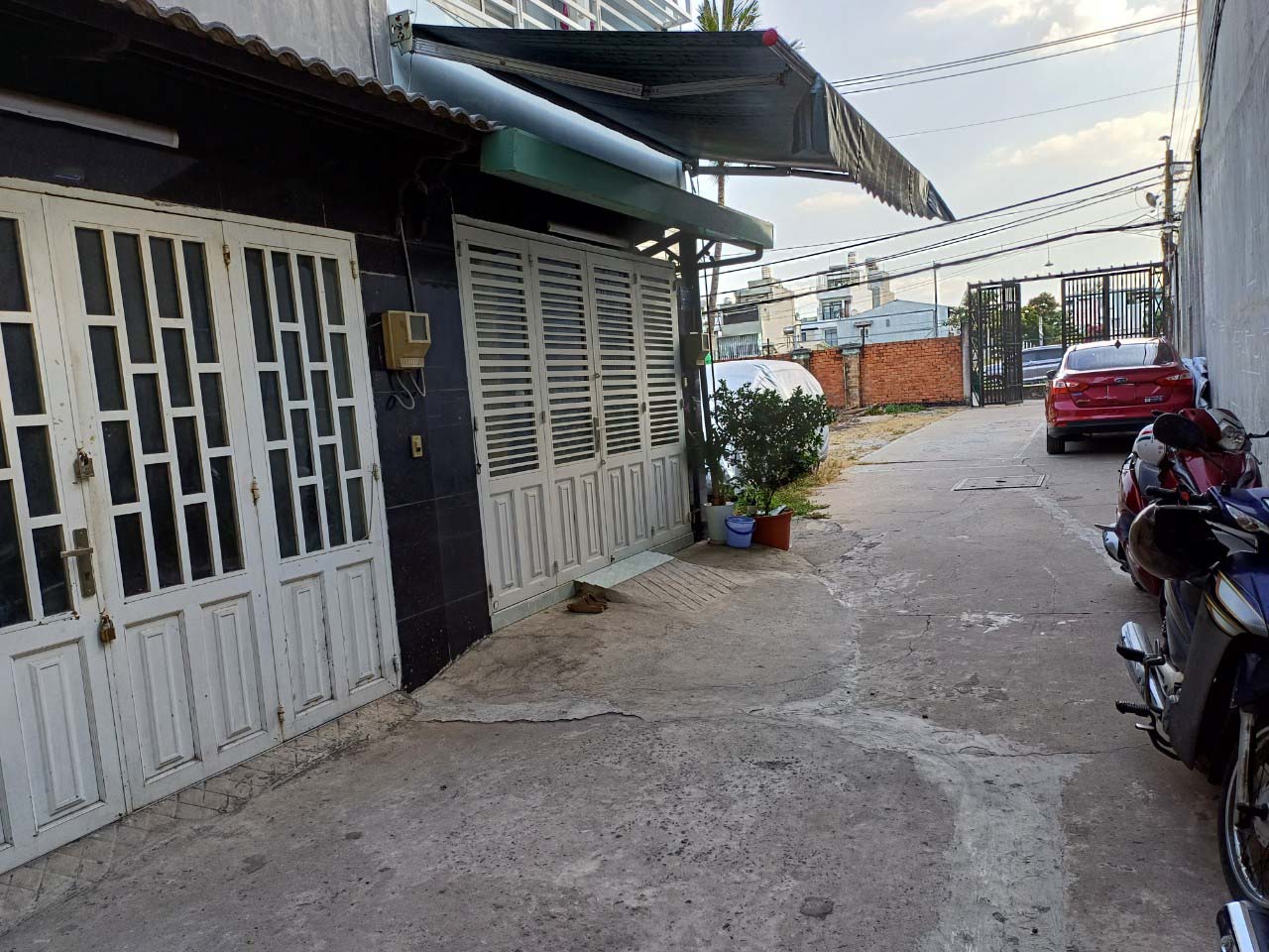 Bán nhà HẺM XE HƠI_58m2_4x15m_Quốc lộ 13_liền kề cân Nhơn Hòa_HBP_Giá 5,1 tỷ