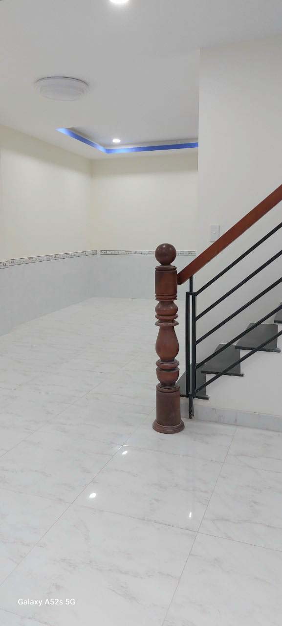 Bán NHÀ 2 TẦNG sổ hồng riêng gần chợ Hiệp Bình Chánh_Thủ Đức_Giá 3,99 tỷ.