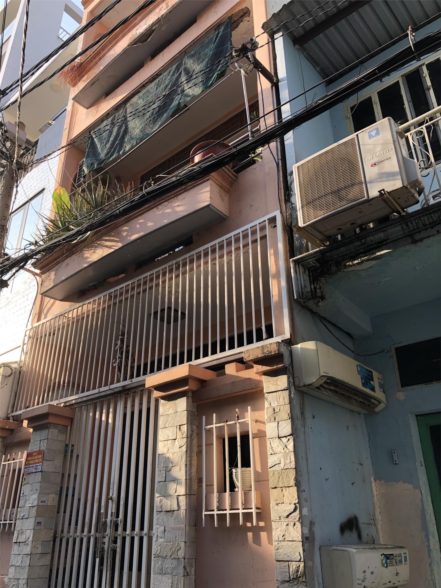 ***Bán nhà HXH 888 Lạc Long Quân, phường 8 Tân Bình, 35m2 (nhà thật)