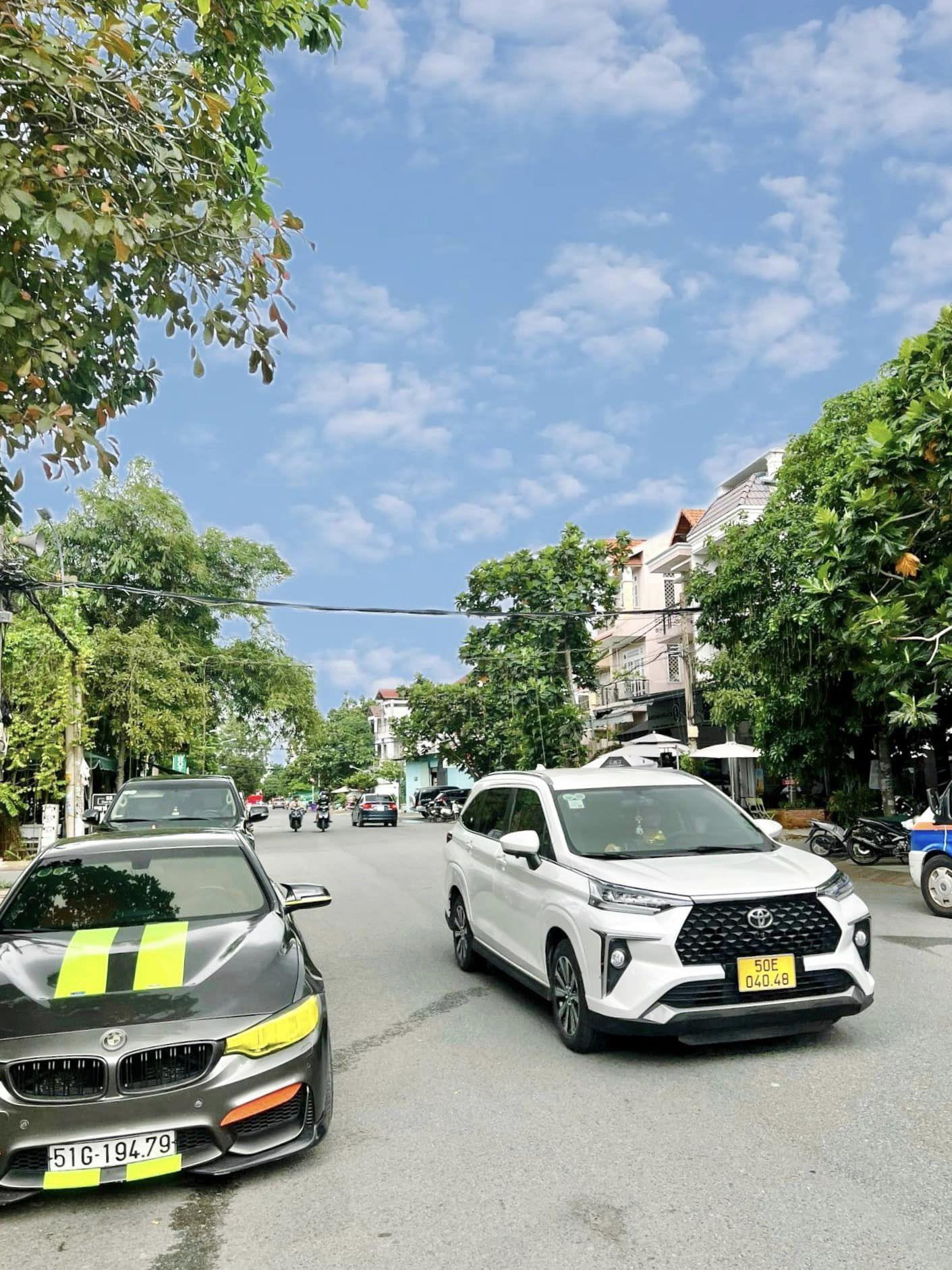 Bán Nhà Riêng, DT 75M2, 3T, HXH Hiệp Bình Chánh, Thủ Đức, Giá Nhỉnh 6 Tỷ, Sổ Chính Chủ