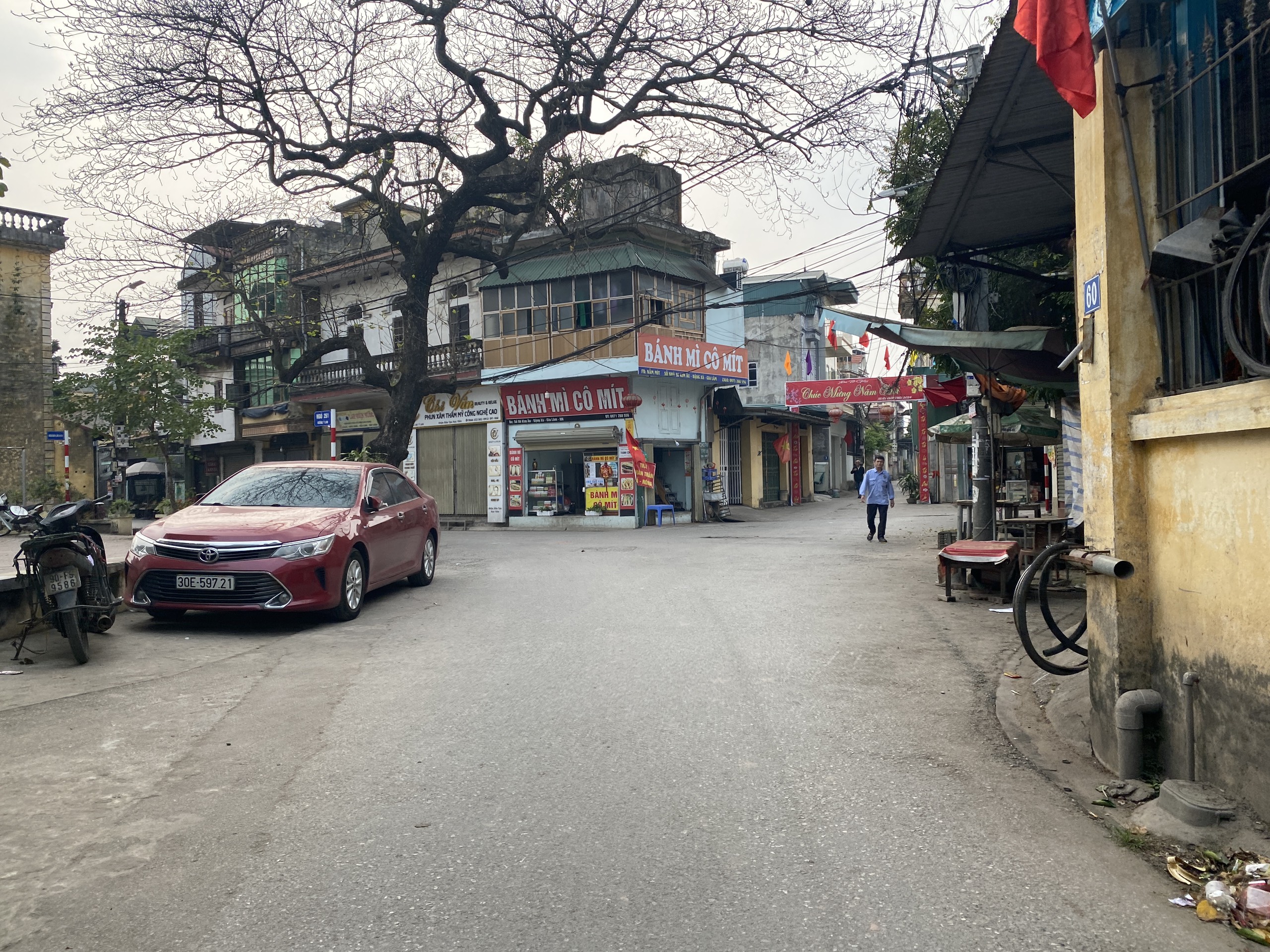 GÀ ĐẺ TRỨNG VÀNG - BÁN DÃY NHÀ TRỌ TRÂU QUỲ CHỈ 62TR/M2