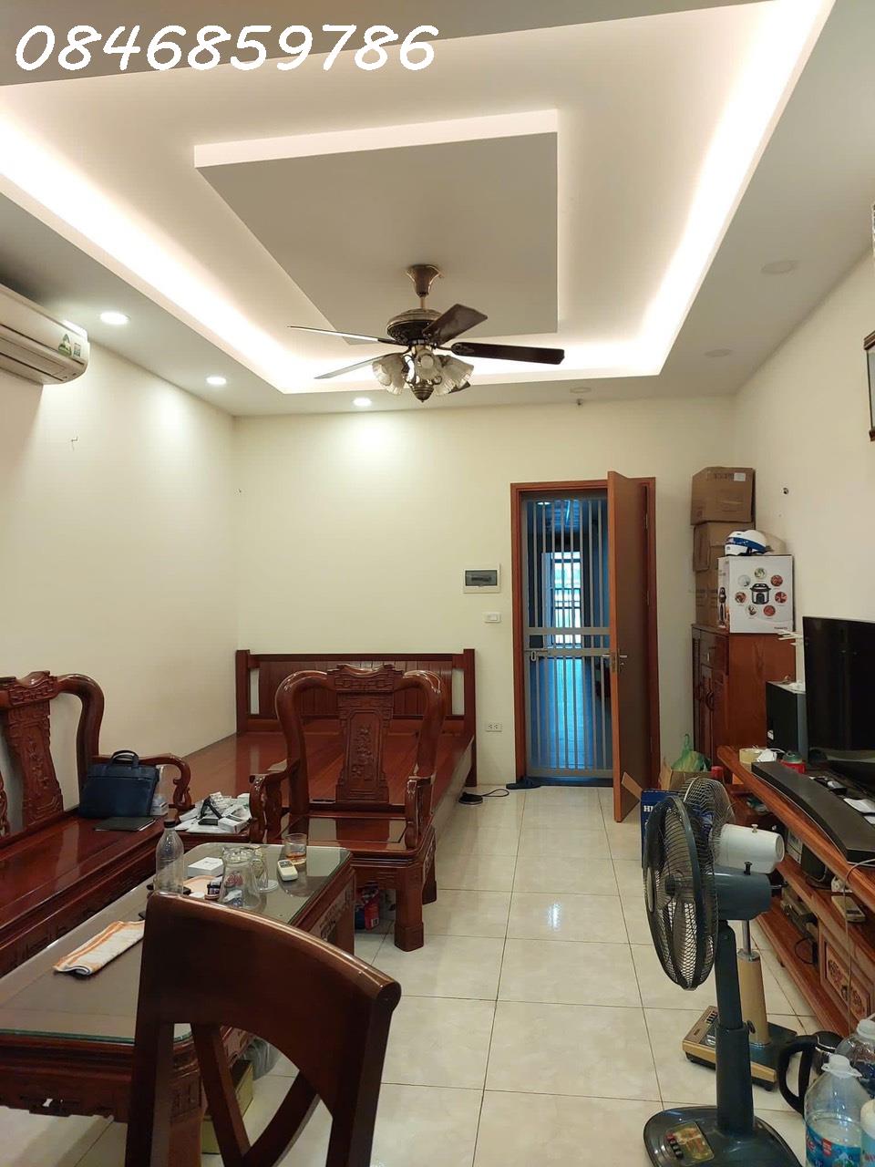 Bán CC 2 Ngủ 2WC Thanh Xuân,FULL Nội Thất,64m2, Tầng 8,Giá 3.2 tỷ (Thương Lượng)