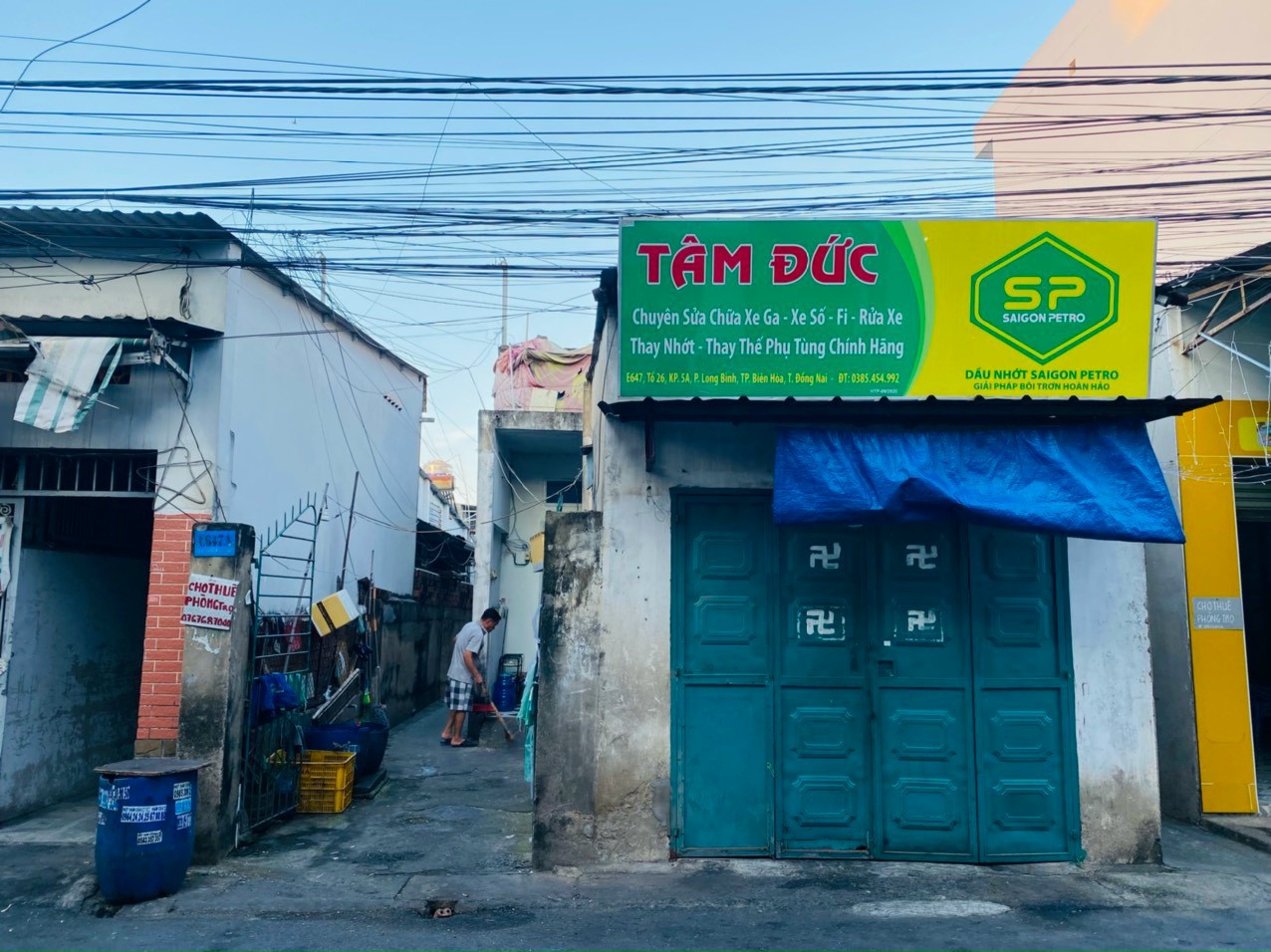 Nhà mặt tiền kinh doanh + dãy trọ đang cho thuê 16tr giá chỉ 5,6 tỷ