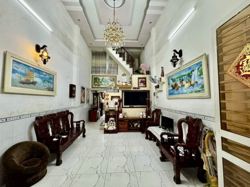 Bán Nhà Mặt Tiền Tàn Quang Cơ, Tân Phú, 4m x 19m, Chỉ 10.8 Tỷ