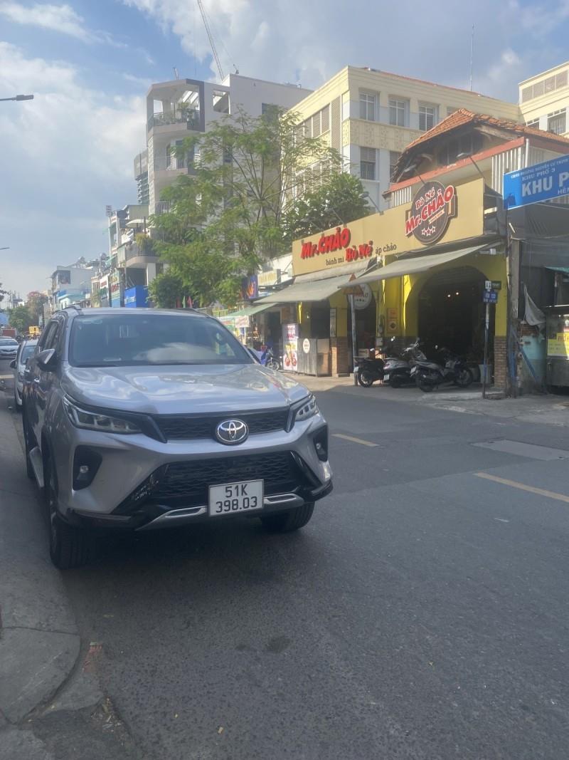 TRẦN ĐÌNH XU - QUẬN 1 - SIÊU PHẨM - SIÊU ĐỈNH. HẺM ÔTÔ VÀO NHÀ - CÁCH TRẦN ĐÌNH XU 30M - CÁCH TRẦN HƯNG ĐẠO 100M - 5