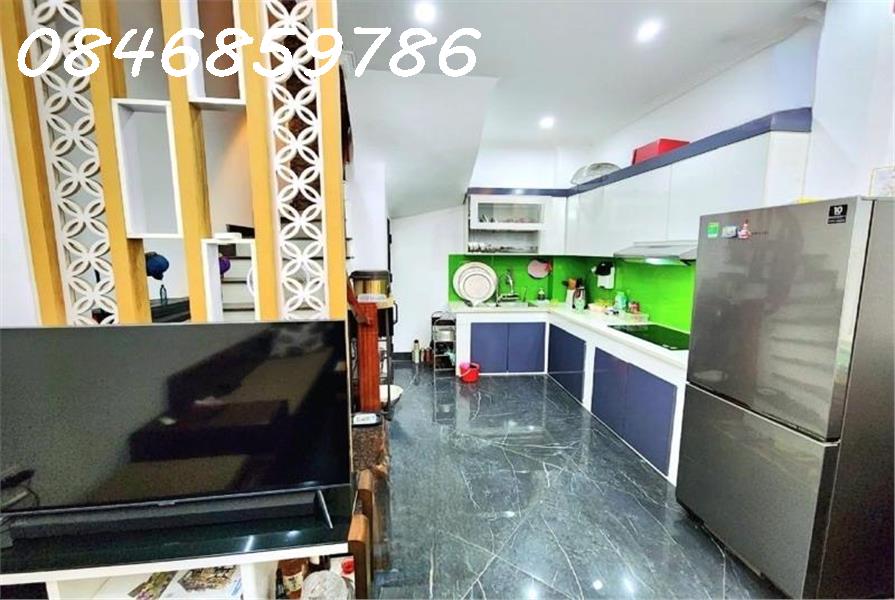 NHÀ MỚI- NGÕ THÔNG - KINH DOANH ONLINE- TẶNG FULL NỘI THẤT, CẦU GIẤY-0846859786