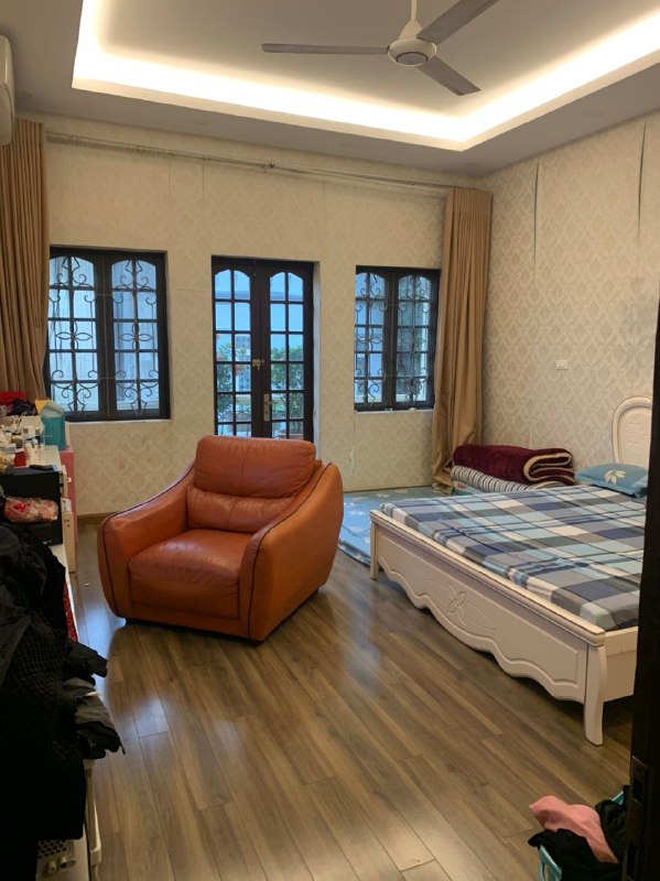 Cát Linh - Diện tích 77m2 - 4 Tầng -12.5 Tỷ - Đống Đa