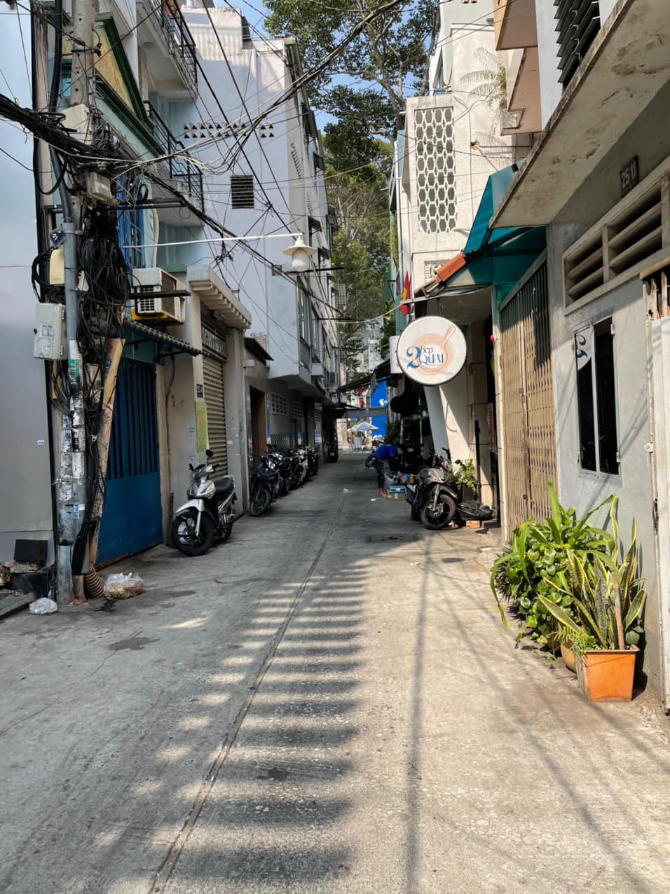 Giảm 1.4tỷ Bán Nhà Định Cư, Hẻm 4m Tôn Thất Tùng, Quận 1
