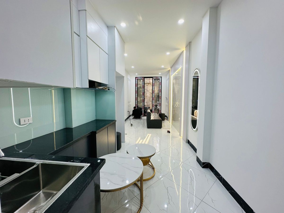 Bán Bùi Xương Trạch. Thanh Xuân. Nhà Mới. DT 33m2. MT 3m. 5 Tầng. Giá 4,93 Tỷ.