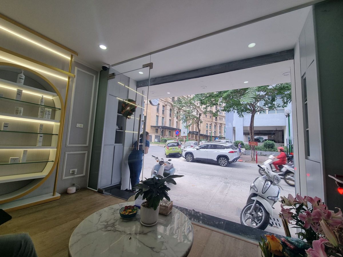 HÓT HOÀNG CẦU, THANG MÁY, GARA Ô TÔ, KINH DOANH, DT 63m2, 7 TẦNG, MT 4,4m, GIÁ 28,5 TỶ.