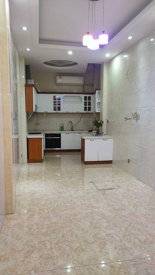 Chính chủ cần bán gấp nhà mặt phố Nam Ngư 5 tầng mới xây năm 2019 giá 25 tỷ